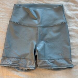 ALO Yoga Women's Blue Mesh Biker Shorts